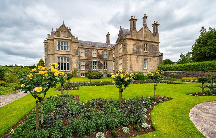 English-villa-style