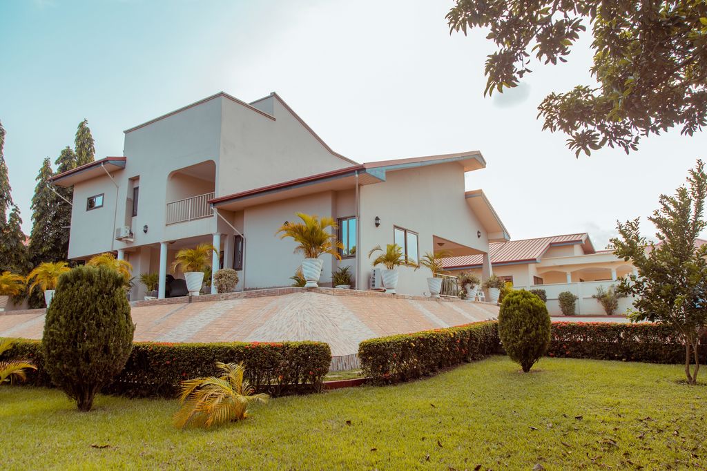 villa-design-in-sari
